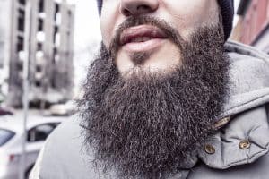 Comment se laisser pousser la barbe : conseils et astuces